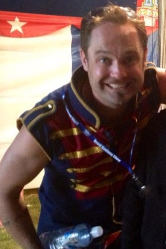 14085_10201028324174597_19254441_n